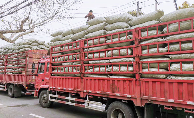 破碎篩分設備生產中心